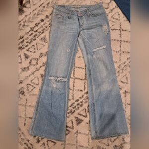 American Eagle distressed jeans